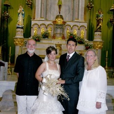 Los padrinos de los anillos en la boda de Miguel y Nallely en Mexico.
