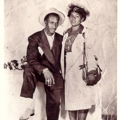 Dad & Mom - Rufus Henry (Saul) & Ladion Hammons 1945
