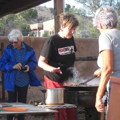 Preparing paella with Luisa Sept 2014
