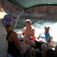 Is anything better than Lake Powell with the Fam?