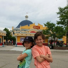 Katie and Jack - Having a fun day at Eliches Amusement Park