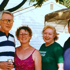 Larry - Alice - Lois - Tom - late 80's I think