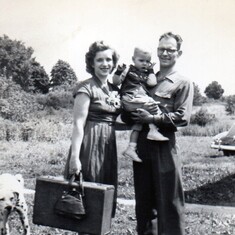 Larry goes to Cincinnati with mom and dad, 1950