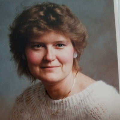 Laura (Dude) Lorraine Henricks