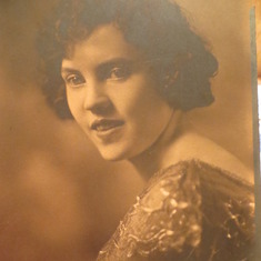 Beatrice Pingel 1927