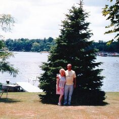 Larry and Arline at their lake cottage in Howell, Michigan.