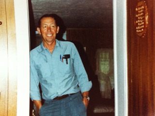 This was my dad. Always smiling. God, I miss him :'(