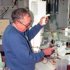 Larry pipetting oxygen samples on the R/V Gyre, 1992