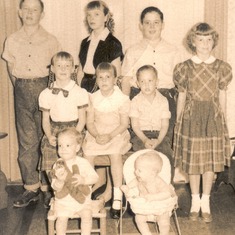 Steve, Dot, Lawrence, Ann, Margaret, Mollie, Tommy, Louis, John 1952