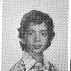 Len in 1978 class photo. Plaid was in in those days. No, really.