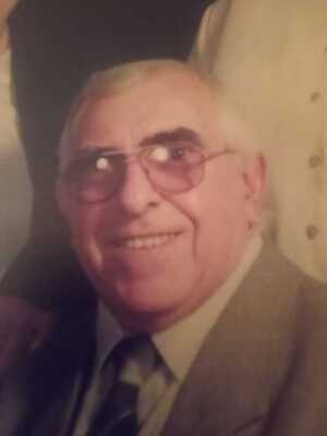 Leslie Edward Weedon