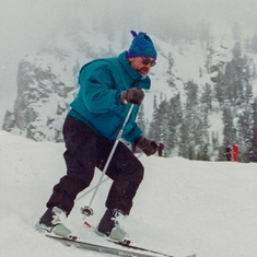 Les was an expert skier, a passion I tried to share... once.
