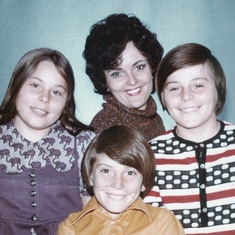 Mom & Us, 1971