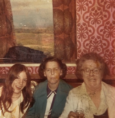 Linda Hunter (Thompson)