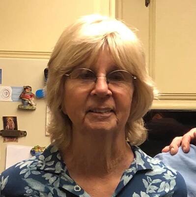 Linda L Young