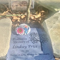 Dearest Lindsey I miss you so so much 