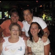 Mom , Lisa , Linda & Nancy 