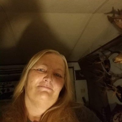 Lisa aka lou russ