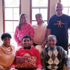 Hill family with Great- Grandpa Lewis in Detroit