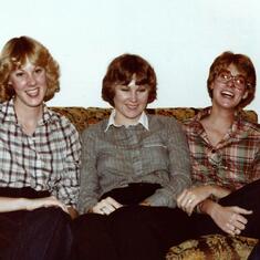Joanie-18, Leslie-22, Linda-16, 12.1979