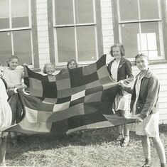 Mom's Elementary School war blanket group