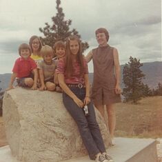 Mom & Kids to Canada Summer 1973
