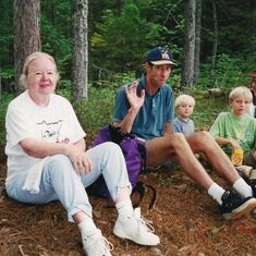 Mom in Togue 1999 Sandy, Justin, Mateo, Christine Clark