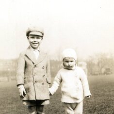 Lois with cousin Lloyd, March 1933