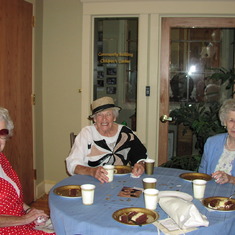 2006-08 Elaine, Lorelei & Eleanor