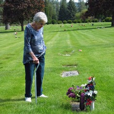 Visiting dad’s resting place