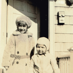 Marilyn and Loren 1930