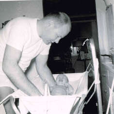 Loren gives Dirck a bath 1958