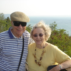During one of our many visits to Lyn & Loren's, this one in 2007. Loren took us for a scenic drive.