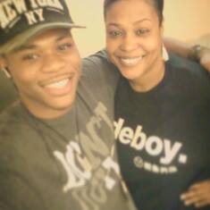 We Love You Momma! ( Trey Look Just like me now ) - lol