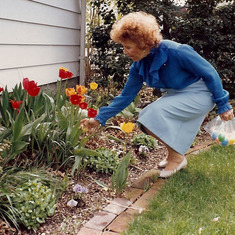 Lorett loved flowers, holidays & playing Easter Bunny ~ 1987