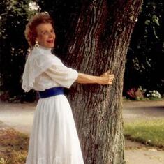 Still a tree-hugger in 1995 ~ in front of John's & Cat's house in West Sayville NY
