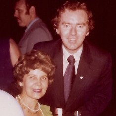 Singer Paddy Noonan visits Lorett's table at an Irish dance in 1973. Yup he's a cutie...hmmm.... where's hubby Mel? ;-)