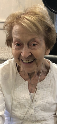 Lorraine Domenick