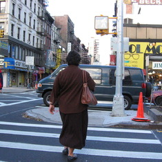 Crossing Delancey NYC Dec 2006