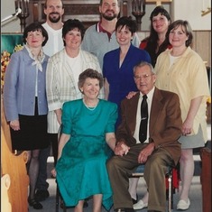 Wallace Family on Mom & Dad's 50th in Roslyn, October 2000