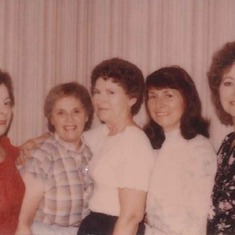 Sisters: Gertie, Esther, Louise, Virginia, Nadine