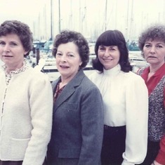 Louise, Gertie, Ginni, & Nadine (1981)