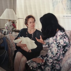 Louise san visited our Grosvnor Apt. to see baby, Ai 