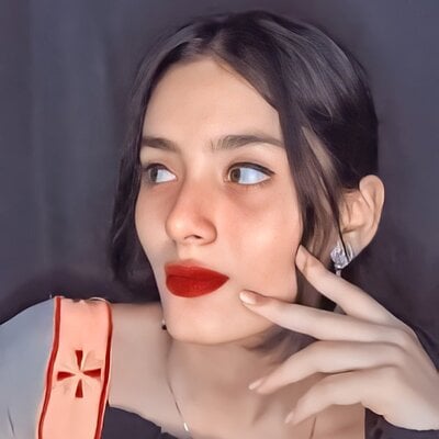 Luckyx shanaya