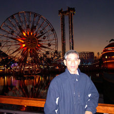 Anh Ky o Disneyland 2003