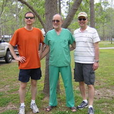 Kevin and Michael meet Dad at Alabama campground.