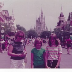 Pat, Tina and Shannon