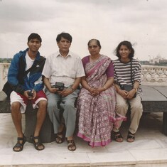 Joshis Taj Mahal - 1995