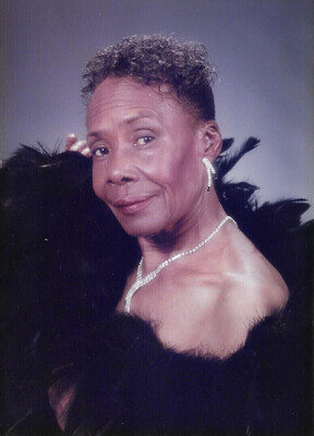Jessie Williams (Mama Jessie)