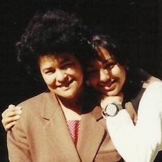 Manuela con la mamma, a Johannesburg